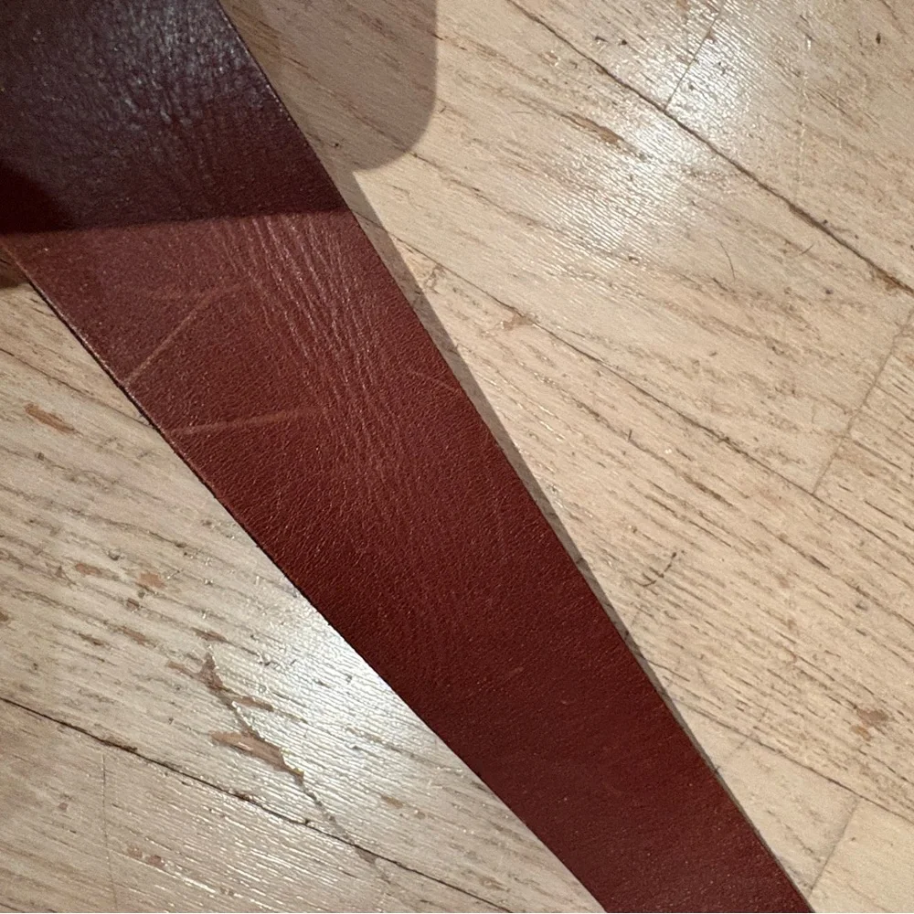 Banana Republic Classic Brown Leather Belt
